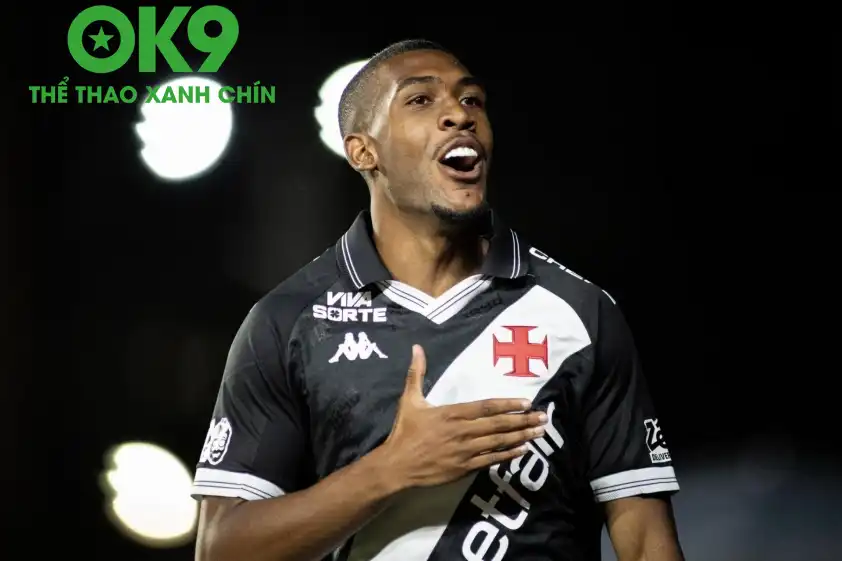 Rayan ghi 20 bàn thắng sau 54 lần ra sân trên mọi đấu trường ở mùa giải trước (Ảnh: X).